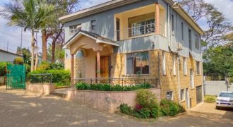 5 Bedroom Townhouse for Sale in Westlands